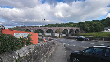 Walsh's Bridge Inn inside