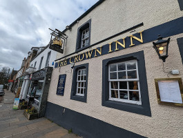 Crown Inn outside