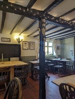 The Plough And Fleece food