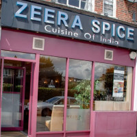 Zeera Spice outside