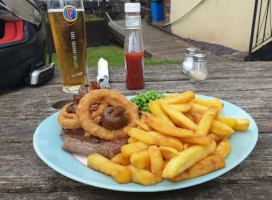 The Sloop Inn food