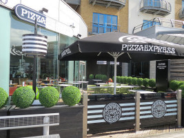 Brighton Marina Pizza Express inside