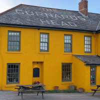 Gurnard's Head outside