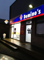 Domino's Pizza outside