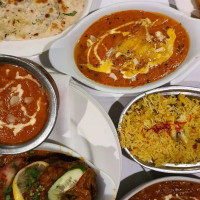 Strand Tandoori food