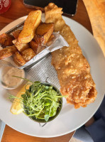 Elm Tree Pub food