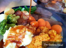 The Queens Head food