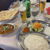 Ravintola Simrik food