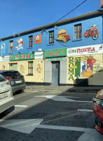 Roma Pizzeria Drogheda outside