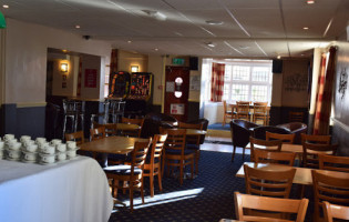 The Babbacombe Royal Carvery inside