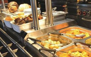 The Babbacombe Royal Carvery food