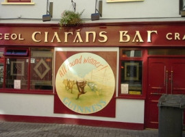 Ciarans inside