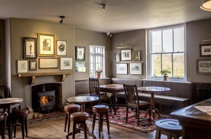 Swan Inn inside