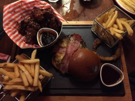 Tgi Friday's Cheadle food