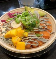 Reko Sushi Bowls food