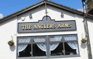 Anglers Arms outside