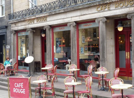 Café Rouge inside