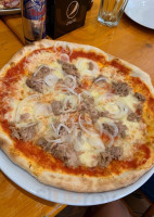 Pizzeria Rugantino food