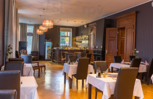 Restaurace Villa Regenhart food