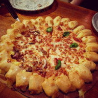 Pizza Hut food