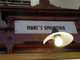 Mari's Smoothie menu