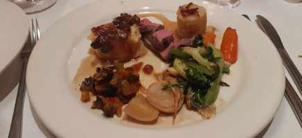 Ostlers Close food