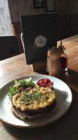 Bonny Inn food