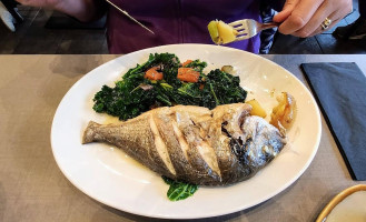 Lochleven Seafood Café food