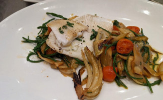 Lochleven Seafood Café food