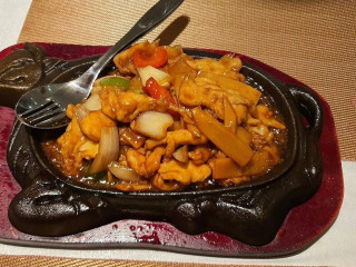 Huarong Sushi