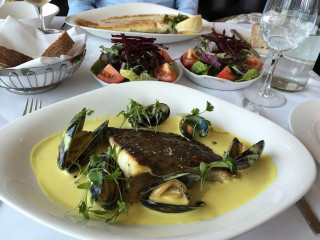 Smiths Restaurant Wapping