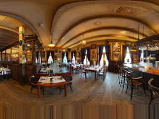 Grand Café Java