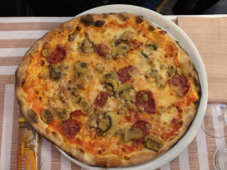 Pizzeria Da Giulio Di Generale Cinzia Carolina E C
