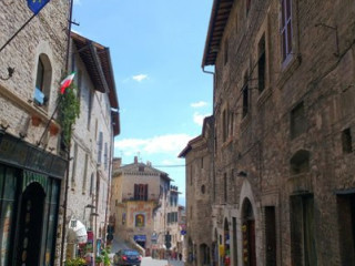 Dolce Assisi