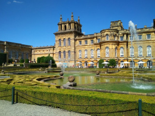 The Water Terrace Cafe And Champagne Blenheim Palace