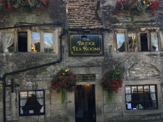 Bridge Tea Rooms