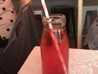 Strawberry Secret- Vintage Tea Room