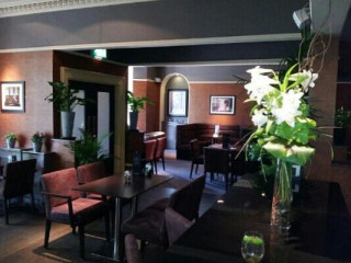 The Terrace Lounge @ Great Western Hotel