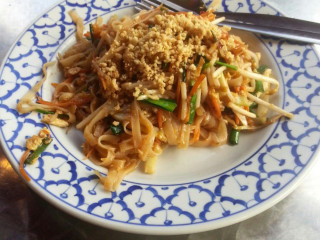 Lek's Thai Food