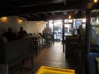 The Tap At No.76