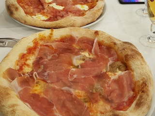 Pizzeria Manfredi