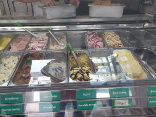 Honiton Dairy Ice Cream Shop