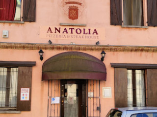 Anatolia Pizzeria E Steak House