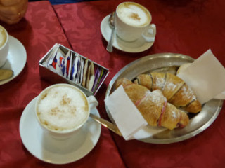 Caffe Rossanigo