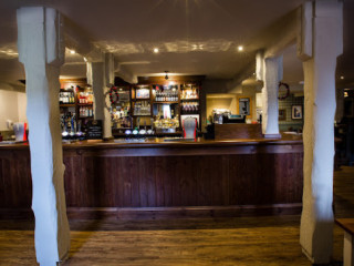 Cwm Talwg Public House