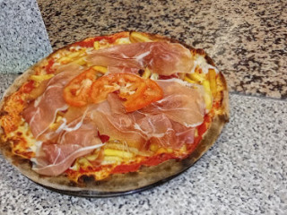 Pizzeria Leone 200