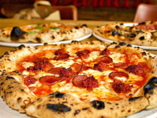 Petrucci's Artisan Stonebaked Pizza