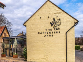 Carpenter's Arms