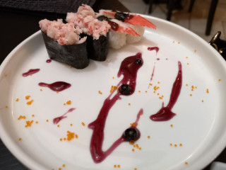 Hanami Fusion Sushi