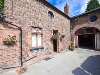 The Courtyard Wythenshawe Park